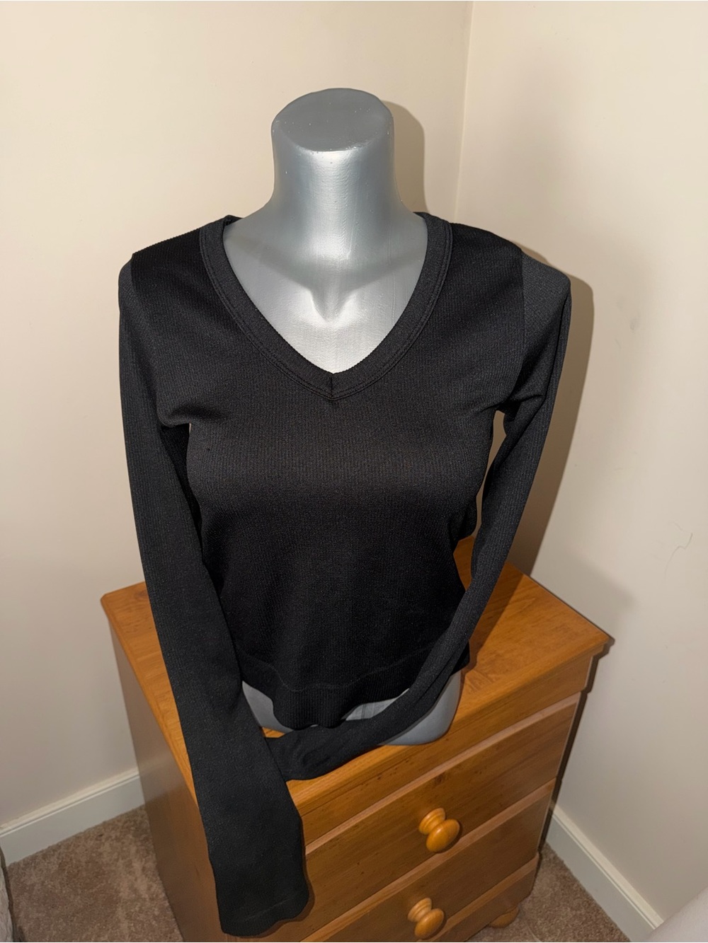 H&M Black V-Neck Long Sleeve Top XL